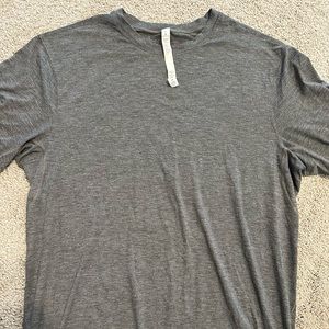 Men’s Lululemon Shirt - Size XL